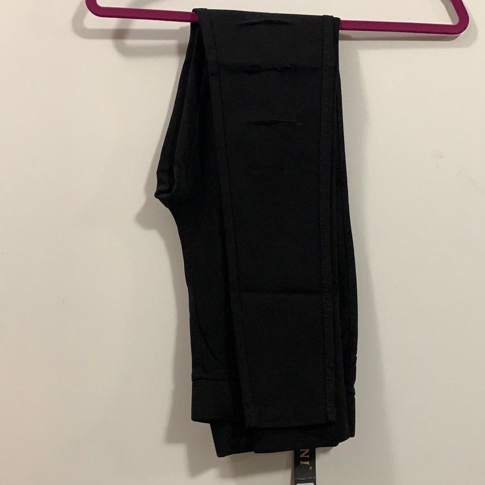 Jvini (very) small leggings with intentions rips